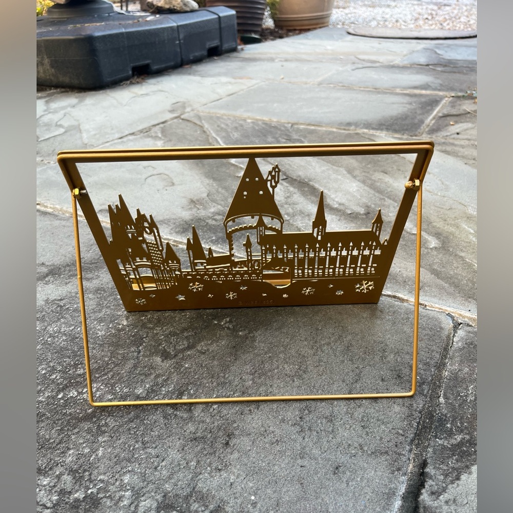 Harry Potter Hogwarts Metal Cookbook Tablet Holder Gold Tone Easel - Picture 5 of 8